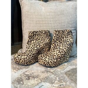 Matiko Fur Women Wedge Booties Leopard Print - Leather Zip Back Size 8.5